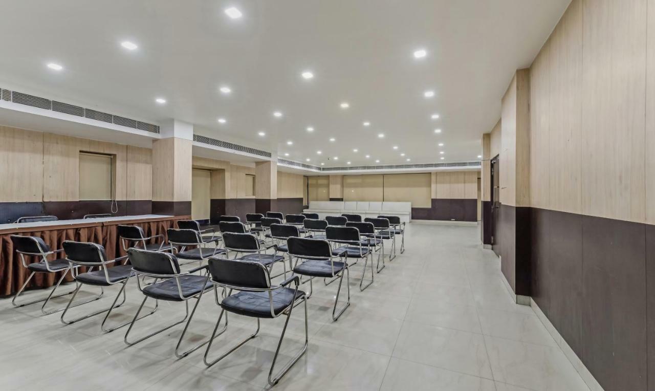 Oyo 3811 Geetanjali Regency Hotel Kalkutta Kültér fotó